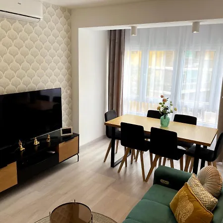 公寓 Haroldo Parres 17 *