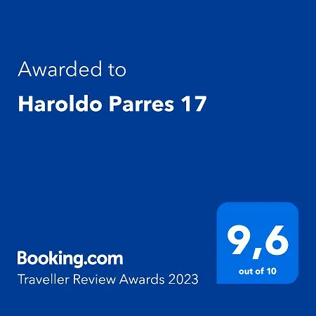 Haroldo Parres 17 公寓 *